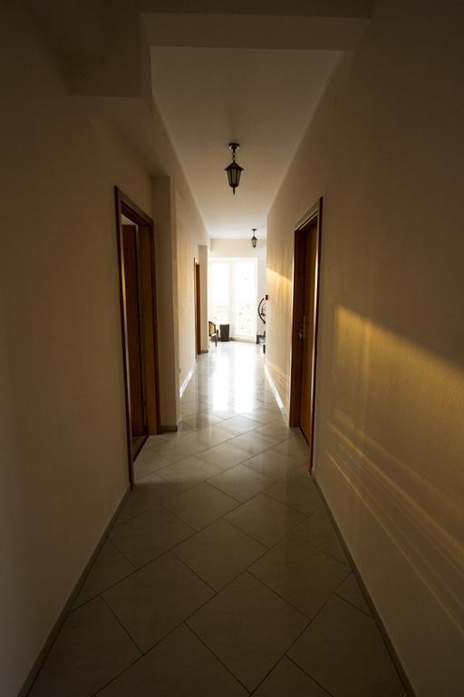 Royal House Bed & Breakfast Gdansk Bagian luar foto