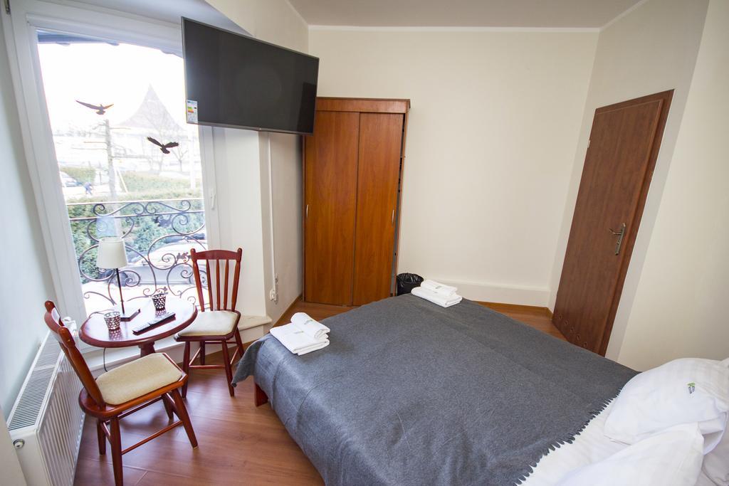 Royal House Bed & Breakfast Gdansk Bagian luar foto